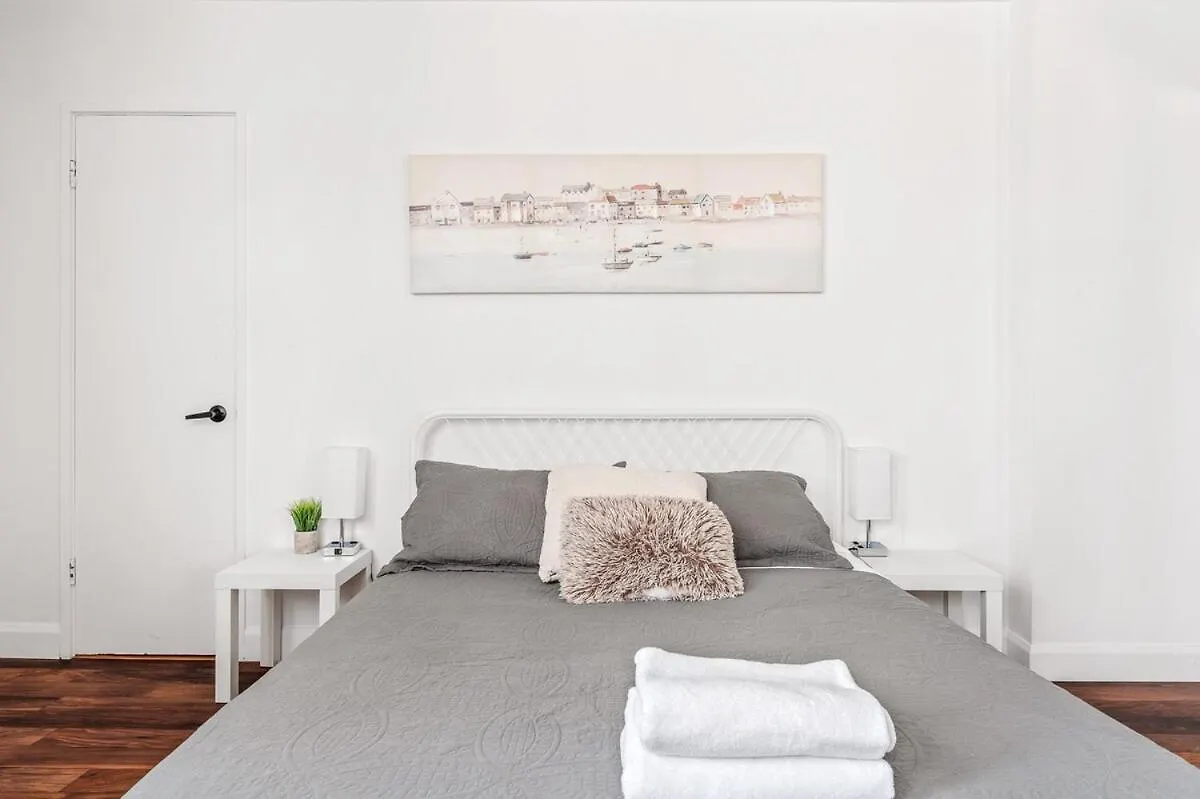 Petit Bonheur Limoilou, Parking Apartment Quebec City