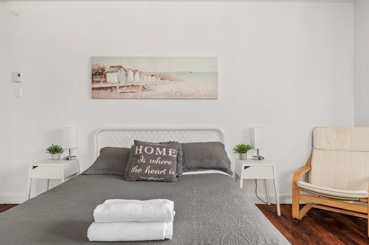 Petit Bonheur Limoilou, Parking Apartment Quebec City