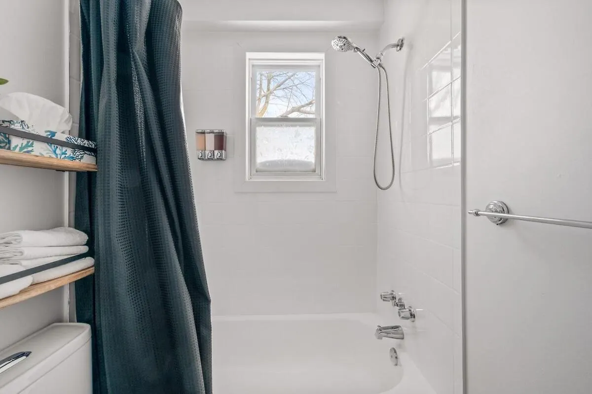 Apartament Petit Bonheur Limoilou, Parking Québec